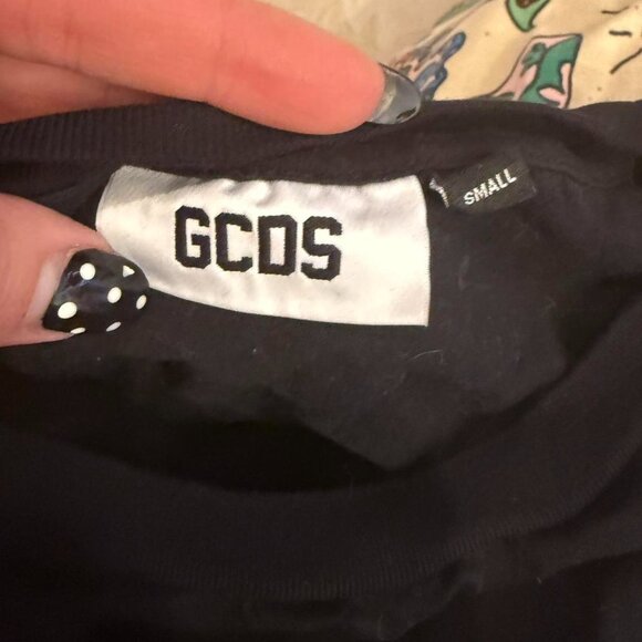 GCDS Polly Pocket Pizza Oversize  T-Shirt size small black - Picture 3 of 4